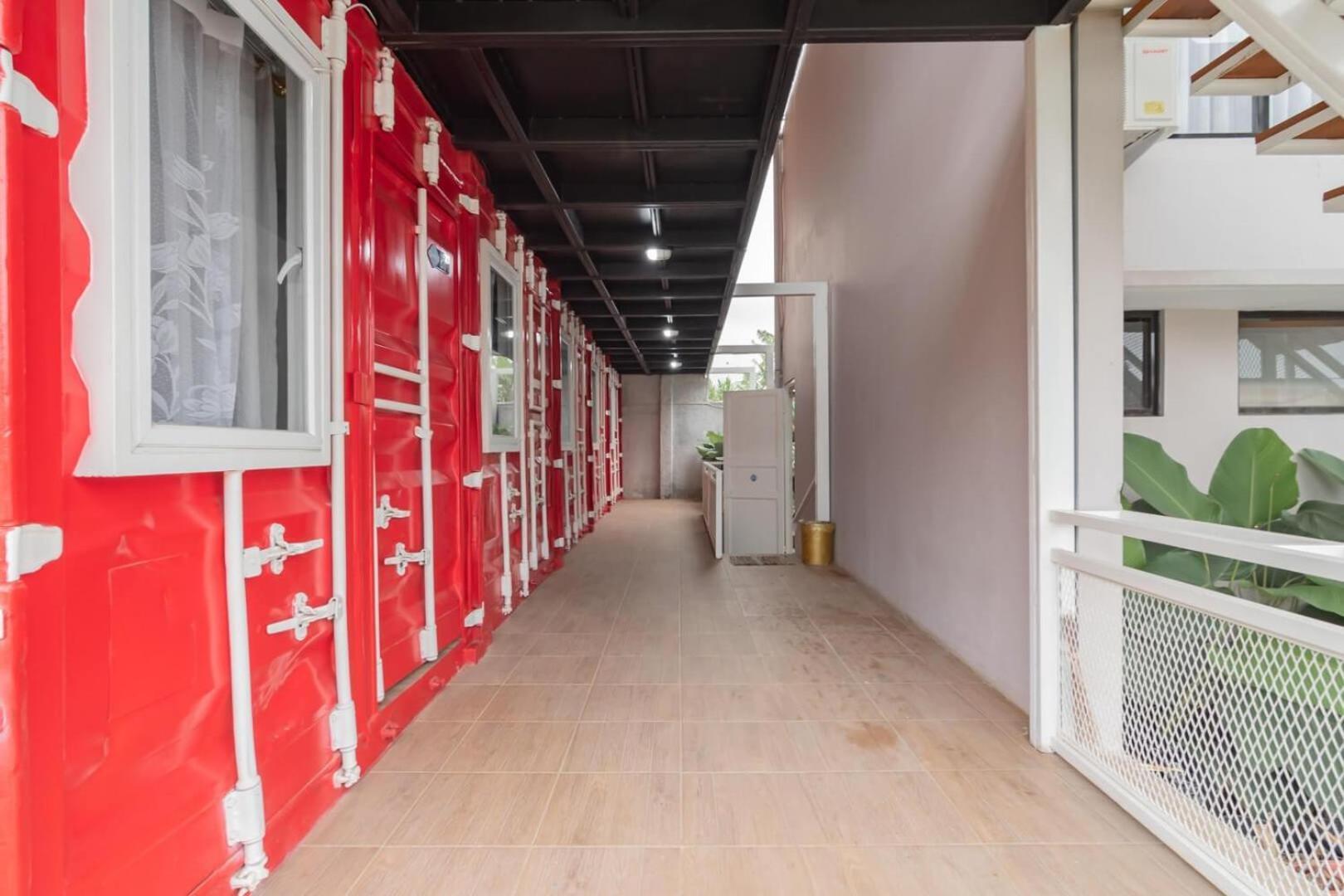 Reddoorz Plus Near Lembang Park & Zoo Exterior photo