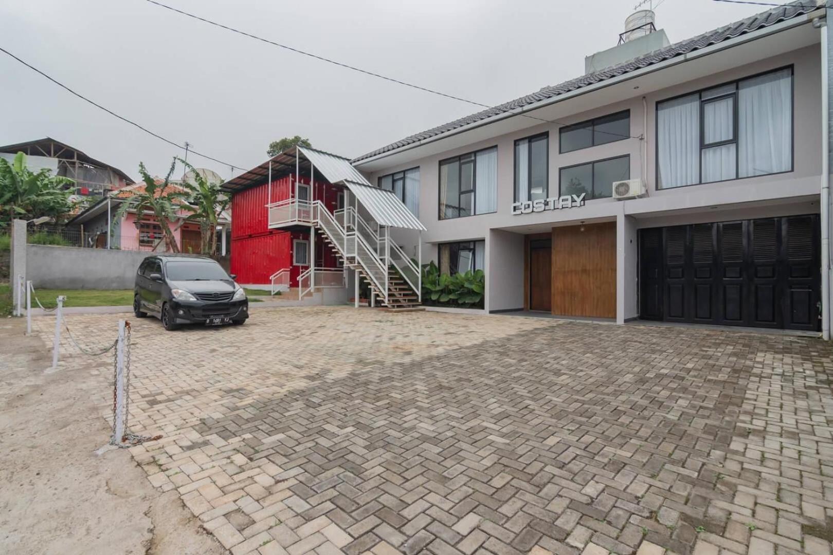 Reddoorz Plus Near Lembang Park & Zoo Exterior photo